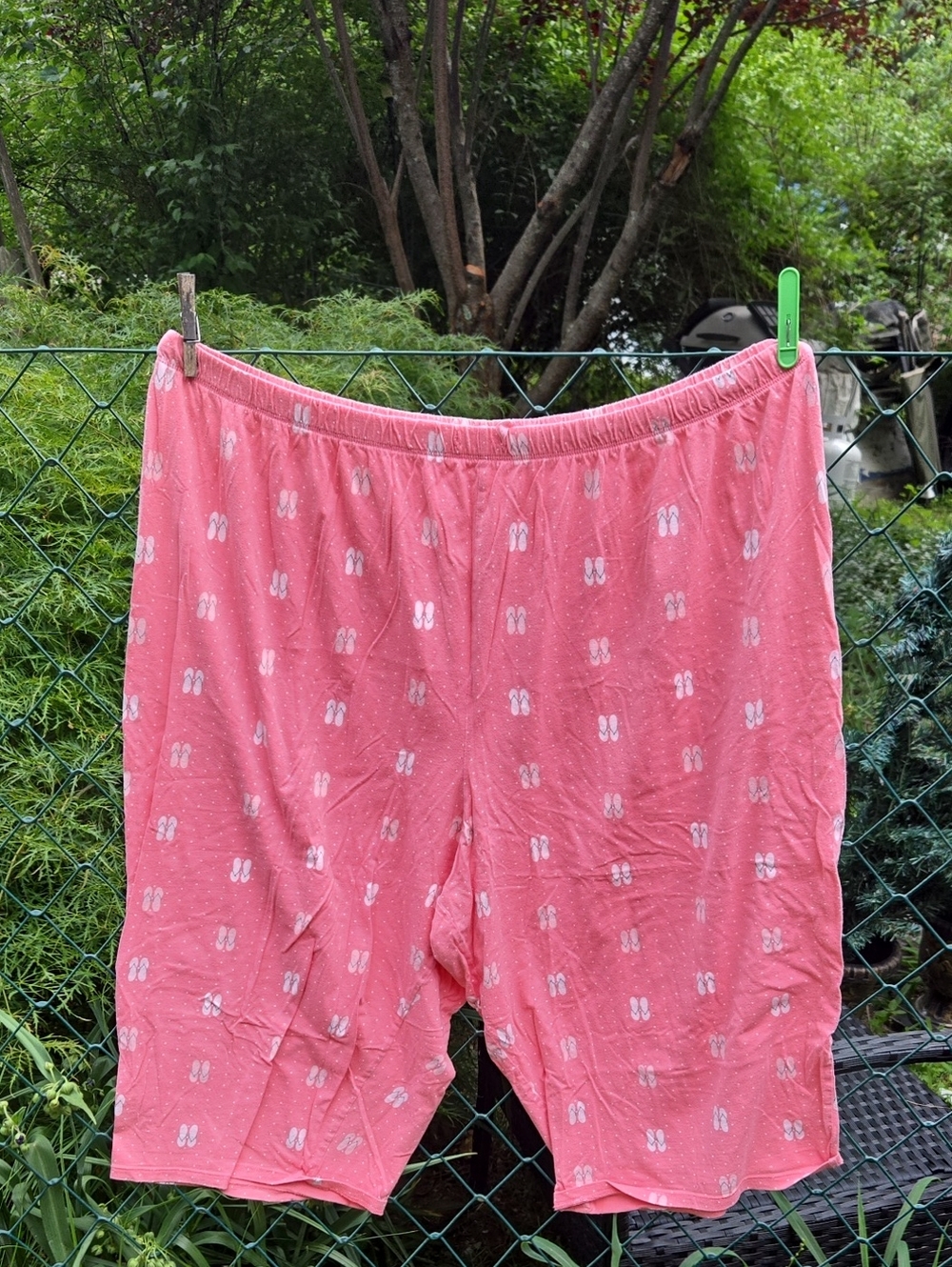 croft & barrow Coral Pink Cotton Lounge Shorts with Flip-Flop Motif